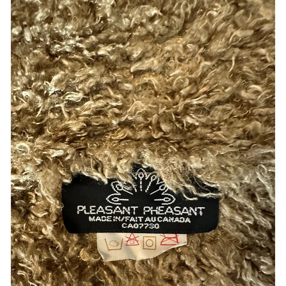 Pleasant Pheasant Women's Rectangular‎ Fuzzy Scarf One Size Beige Fringe Trim